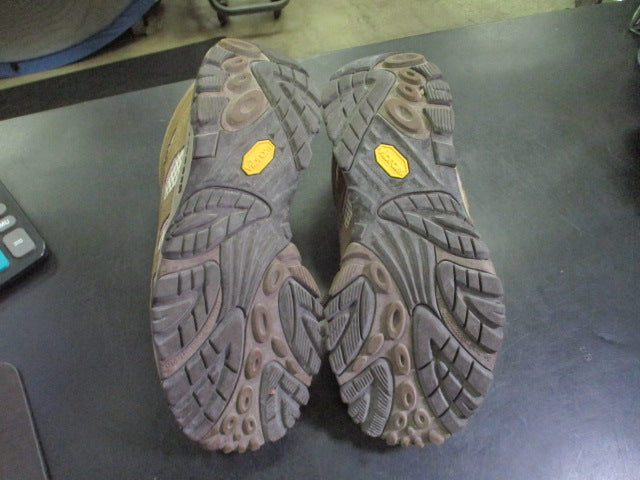 Load image into Gallery viewer, Used Merrell Women's Moab 2 Waterproof Hiking Shoes Size 7.5
