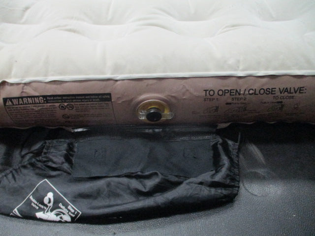 Load image into Gallery viewer, Used Coleman Twin Single High Air Matters

