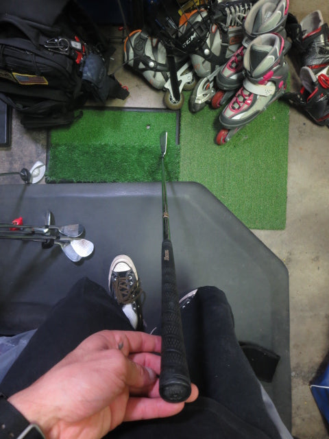 Load image into Gallery viewer, Vintage Mizuno T-Zoid True Forged Right Hand 6 Iron
