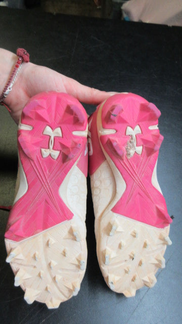Used Under Armour UA Glyde RM Jr. Softball Cleats - Size Youth 2