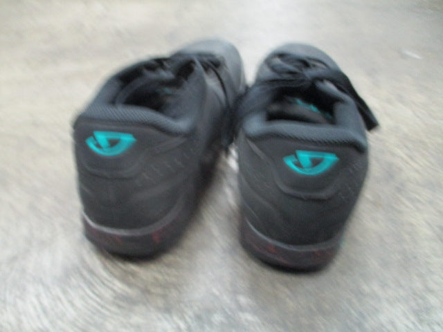 Load image into Gallery viewer, Used Giro Latch Mountain Bike Shoes Size 45
