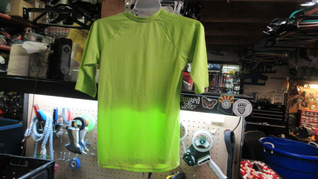 Load image into Gallery viewer, Used Nike Quarter Sleeve Rash Guard - Size XL
