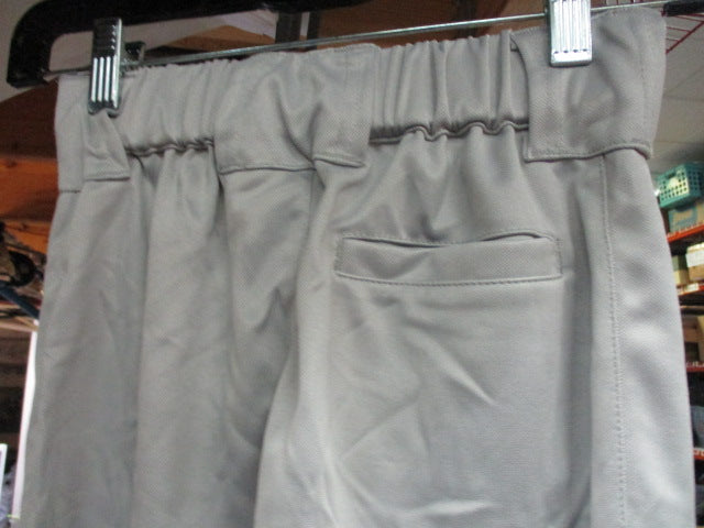 Load image into Gallery viewer, Used QBK Open Bottom Size 6T Baseball Pants
