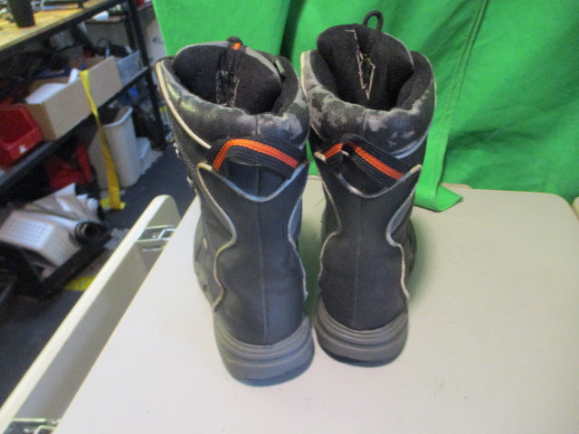Load image into Gallery viewer, Used Bacl/Orange Winter Water Proof Size 4 Boots
