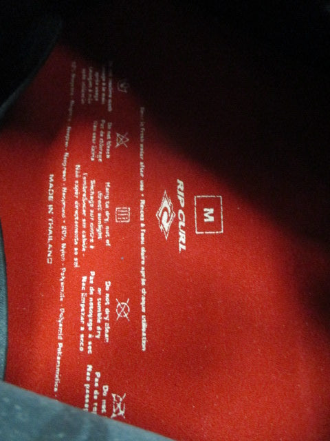 Load image into Gallery viewer, Used Rip Curl Size Medium Full Body Wet Suit
