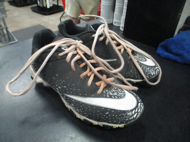 Load image into Gallery viewer, Used Nike Fast Flex Cleats In Black Size 2Y
