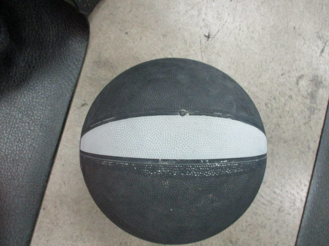 Load image into Gallery viewer, Used Bodysport 15 Lb Medicine Ball
