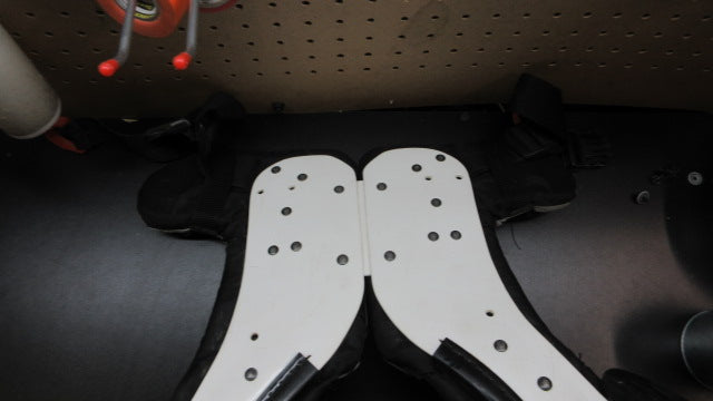 Load image into Gallery viewer, Used Riddell Warrior 11X - Size YTH XL 14-15&quot; Football Shoulder Pads
