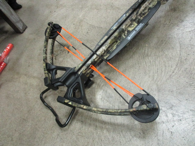 Load image into Gallery viewer, Used Wicked Ridge Warrior Ultra Light Crossbow Kit
