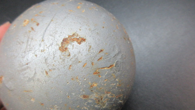 Load image into Gallery viewer, Used Shot Put 6LB
