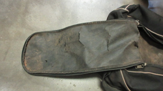 Load image into Gallery viewer, Used Mizuno Equipment Bag - wear
