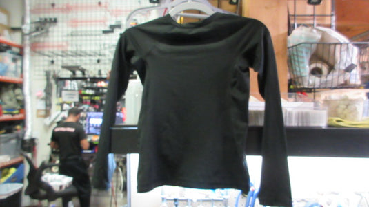 Used Art Class Compression Long Sleeve - Size Medium