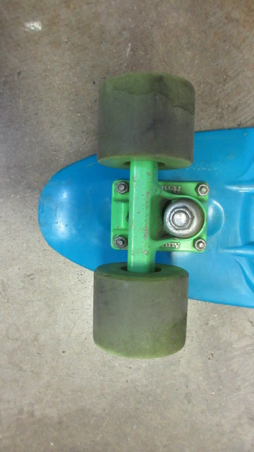 Load image into Gallery viewer, Used Penny Skateboard Australia Since Forever 22&quot; Pennyboard - small wear
