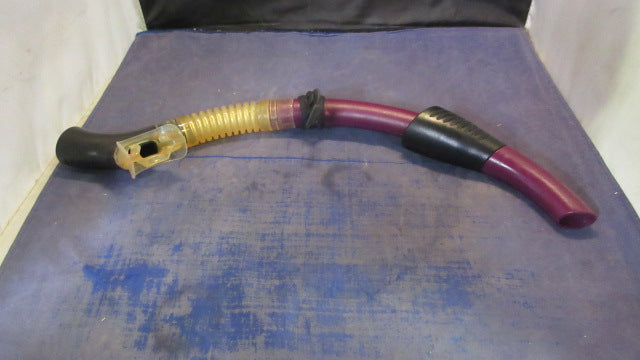 Load image into Gallery viewer, Used Aqua Lung Impulse 2 Snorkel
