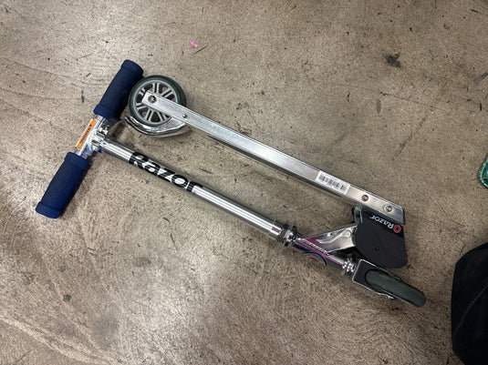 Used Razor Metal Folding Scooter