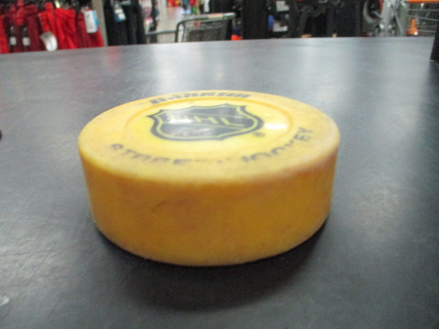 Load image into Gallery viewer, Used Franklin NHL Plastic Hockey Puck

