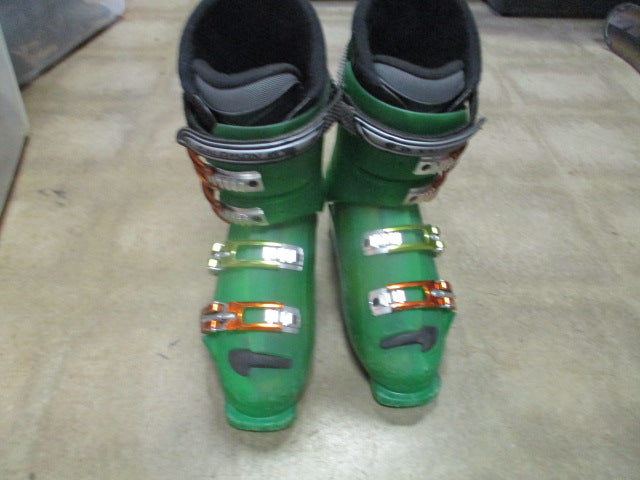 Load image into Gallery viewer, Used Salomon TENEIGHT Size 8.5 Downhill Ski Boots
