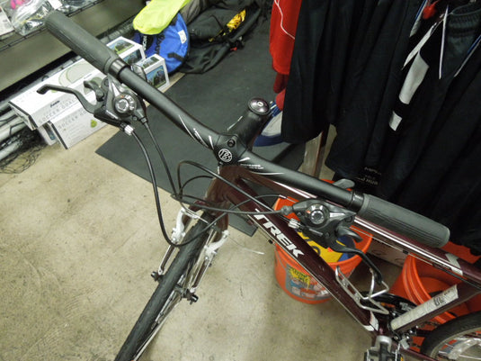 Used Trek 7.2 FX WSD 700cc Hybrid Bicycle