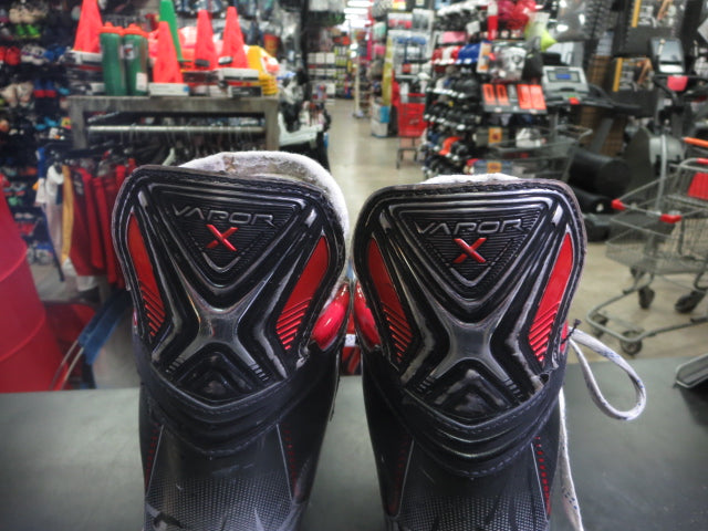 Load image into Gallery viewer, Used Bauer Vapor 3X Hockey Skates Size 7.5 Fit 1
