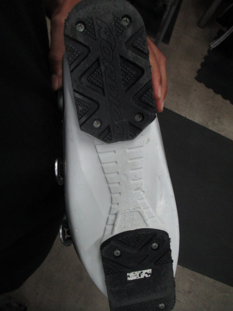 Load image into Gallery viewer, Used Nordica Sport Machine NFS Downhill Ski Boots Size 10-10.5
