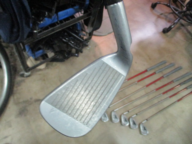 Load image into Gallery viewer, Used Ping i20 RH Graphite Shaft Regular Flex 4-PW-U Wedge Black Dot Iron Set
