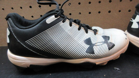 Used Under Armour UA Leadoff Low RM Baseball Cleats - Size Youth 3.5