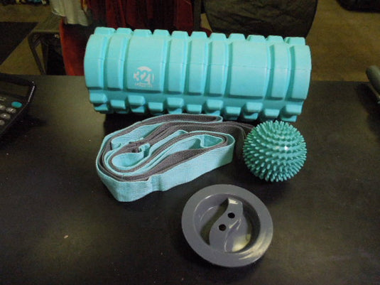 Used 321 Strong Preasure Point Foam Roller Massage Spike Ball and Streching Band