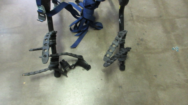 Load image into Gallery viewer, Used Thule 910XT Speedway 2-Bike Trunk Rack
