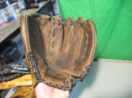 Used Mizuno Power Close 2000Prospect Series 11.5" RHT MPR1150R