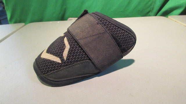 Load image into Gallery viewer, Used Evo Shield Elbow Guard
