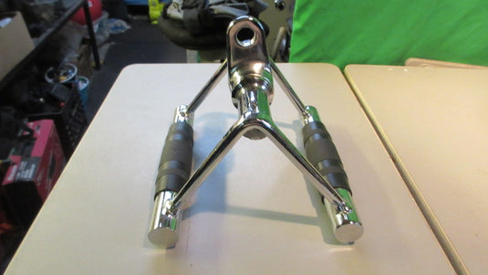 Pro-Grip Seated Row Handle - New Condition