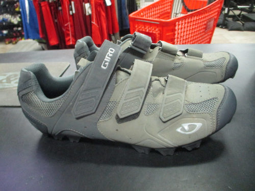 Used Giro Carbide SPD Cycling Shoes Size 13 / 47