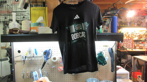 Adidas Ohio University Bobcats T-shirt - Size Medium