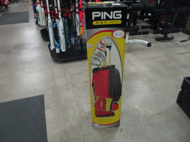 Load image into Gallery viewer, Used Ping Pal Junior 6 Piece Golf Set w/ Bag
