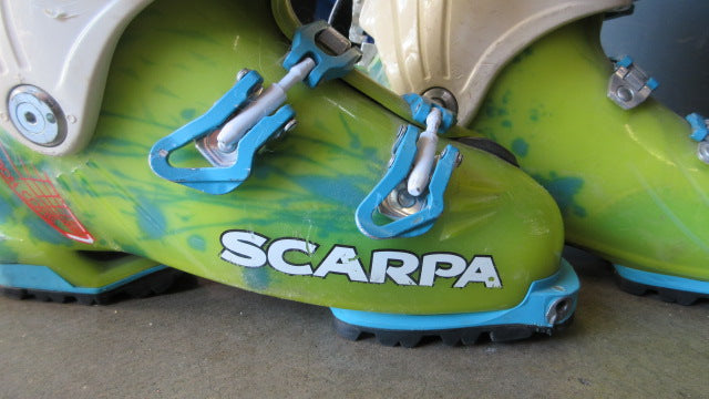 Load image into Gallery viewer, Used Scarpa Intuition Freedom SL Ski Boots - Size 8 - 8.5
