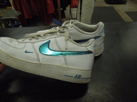 Used Nike AF1 GS in White and Iridescent Blue Size 6Y