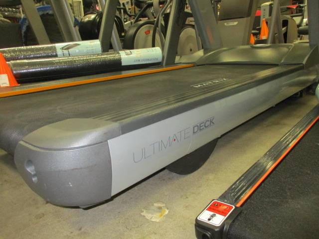 Load image into Gallery viewer, Used Matrix T-7X Treadmill with Touch Screen
