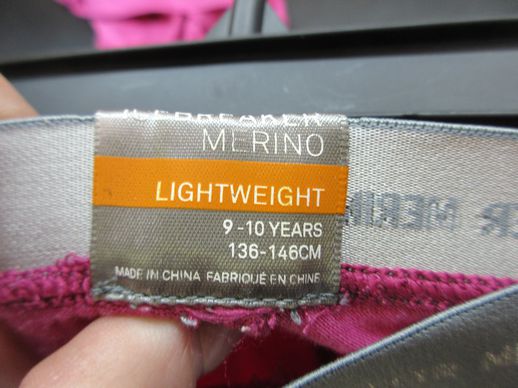 Load image into Gallery viewer, Used Ice Breaker Merino Thermal Pants - Size Youth 9-10
