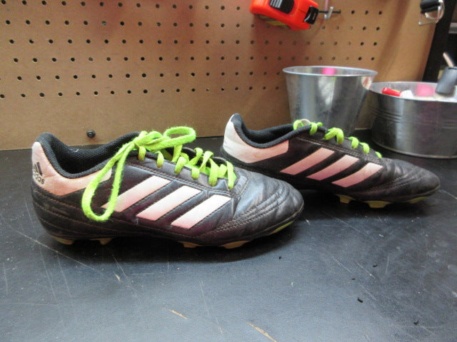 Load image into Gallery viewer, Used Adidas Goletto Soccer Cleats - Size 4

