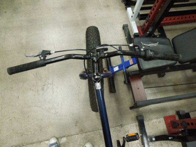 Load image into Gallery viewer, Used Mongoose Dolomite 26" Fat Tire All Terrain Bike
