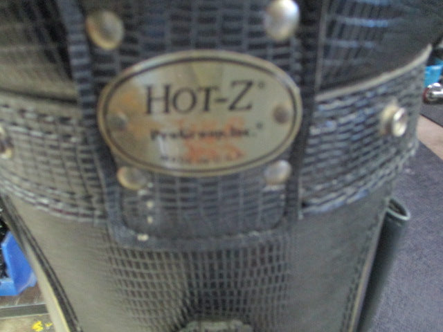 Load image into Gallery viewer, Vintage Hot Z Golf Bag
