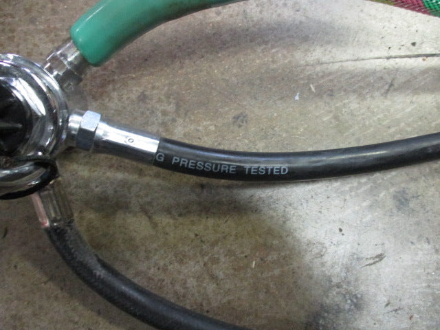 Load image into Gallery viewer, Used USA Divers Mira Dual Stage Regulator Hoses
