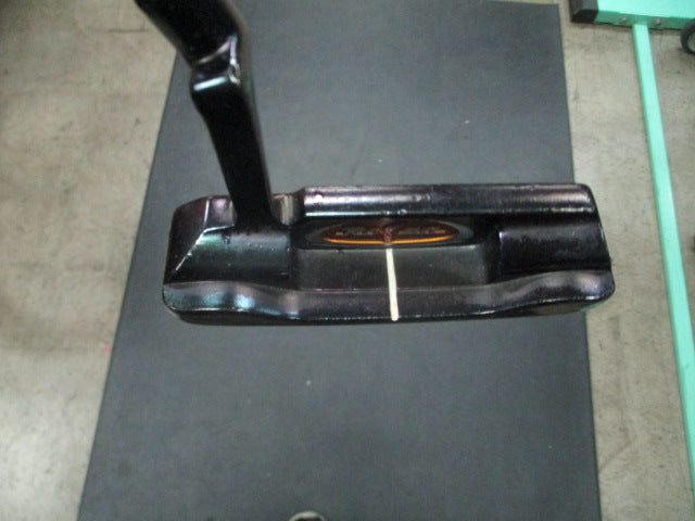 Load image into Gallery viewer, Used Taylormade Rossa Daytona I 35&quot; Putter - RH
