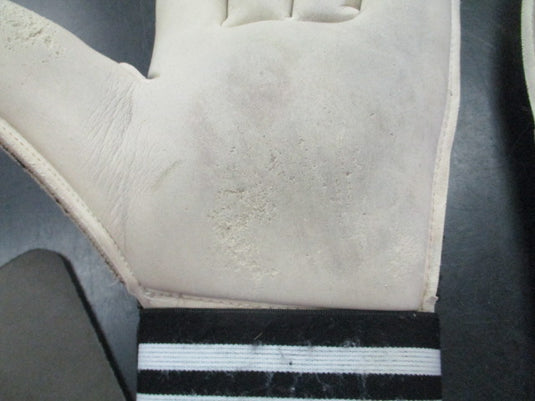 Used Adidas Size 8.5 Soccer Goalie Gloves