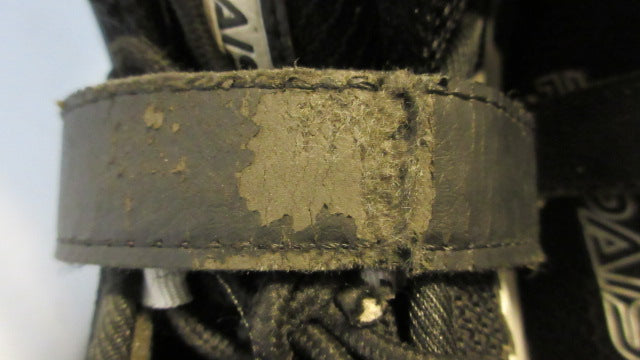 Load image into Gallery viewer, Used Papaison ABEC-7 Adjustable 5- 7.5 Roller Blades
