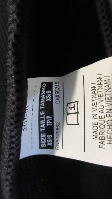 Load image into Gallery viewer, Used Nike Essential Knee Pads Youth Size XS/S
