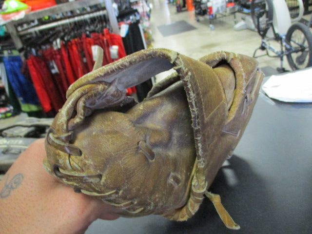 Load image into Gallery viewer, Used Vintage Baseball Glove Pro Model F-1000-DL Hall of Fame All Star
