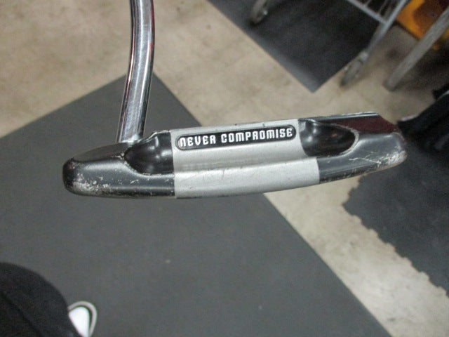 Load image into Gallery viewer, Used Zi Kappa 36&quot; Putter - RH

