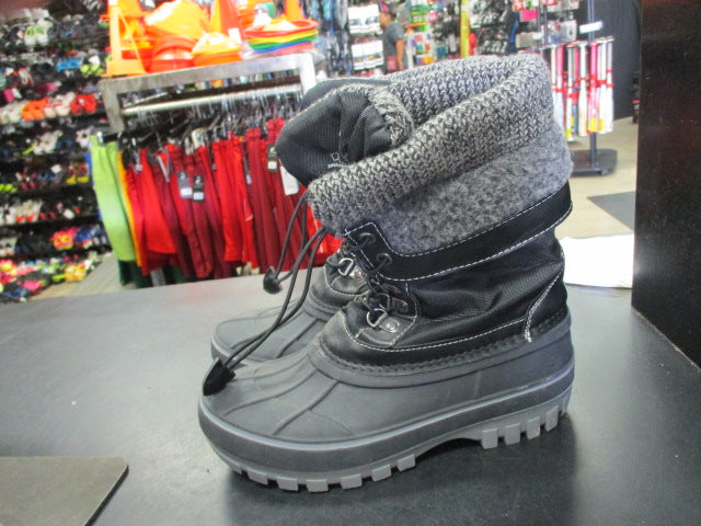 Load image into Gallery viewer, Used Dream Pairs Size 2 Winter Boots
