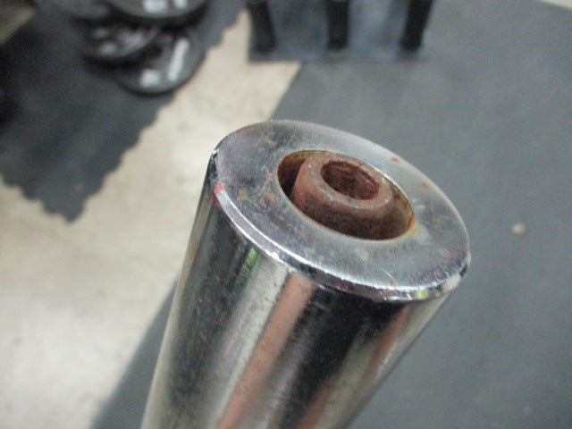 Load image into Gallery viewer, Used 4&#39; Olympic Curl Bar
